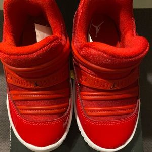 Jordan 11 Retro Little Flex (Toddler Size 7c)